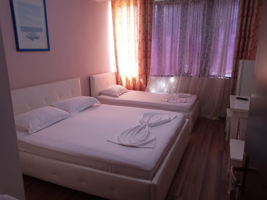 British Hotel Himarë Dış mekan fotoğraf